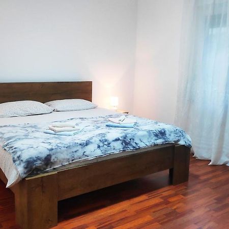 Vongola Appartamento Fiume Esterno foto