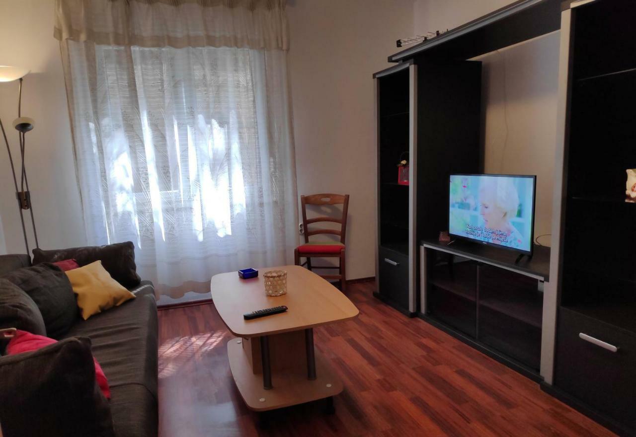 Vongola Appartamento Fiume Esterno foto